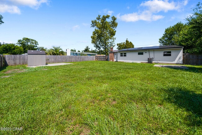 Building Photo - 3103 W 21st Ct