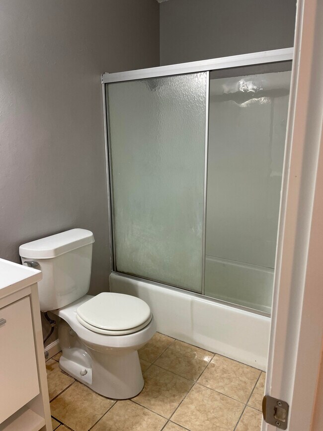 Foto del edificio - 1418 NW 64th Ter