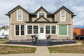 Building Photo - 1717 House Ave