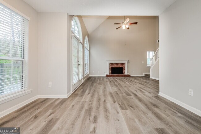 Foto del edificio - 2092 Wedgewood Dr