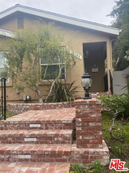 Primary Photo - 12908 Rose Ave