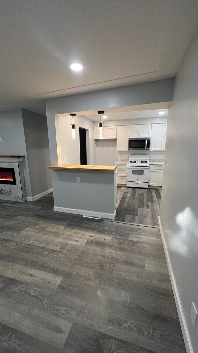 Foto del edificio - 23070 Kipling St