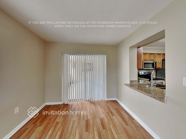 Foto del edificio - 5212 SW 91st Terrace