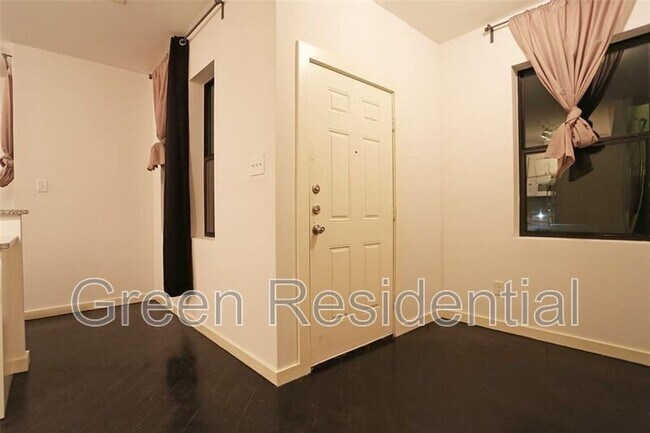 Foto del edificio - 4116 McKinney St