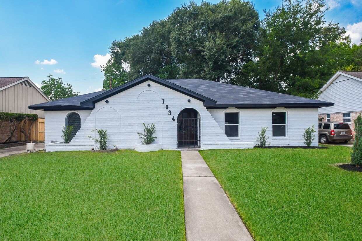 Foto principal - 1034 W Donovan St