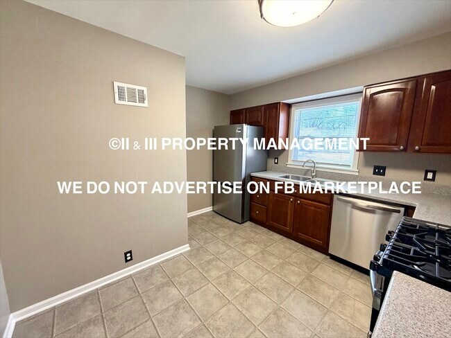 Foto del edificio - 829 S Sherman St