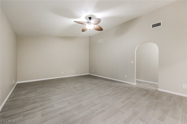 Foto del edificio - 9 Jefferson Ave