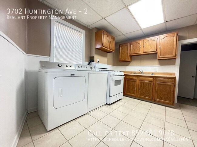 Foto del edificio - 3702 Huntington Ave