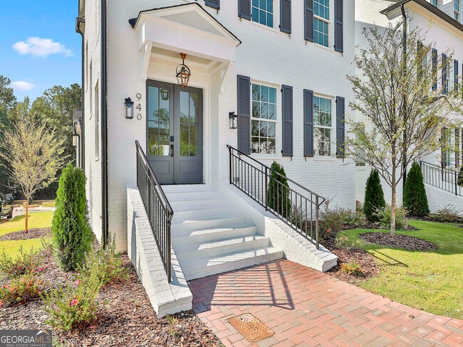 Foto del edificio - 940 Laurel Brooke Ave