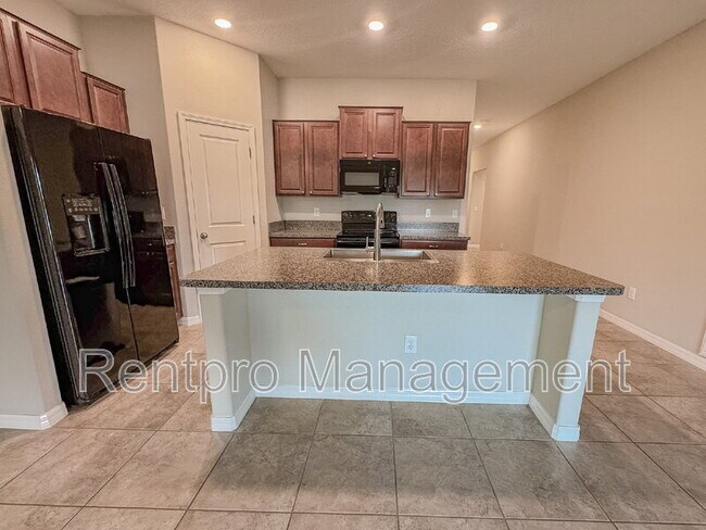 Building Photo - 17132 White Mangrove Dr