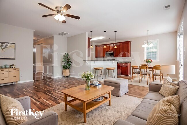 Foto del edificio - 7523 Coastal Way