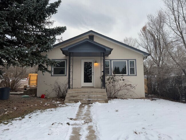 Foto del edificio - Charming Newly Remodeled 3-Bedroom Ranch Home with Modern Upgrades!