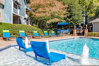 Building Photo - Hawthorne North Druid Hills