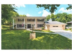 Building Photo - 2624 Princeton