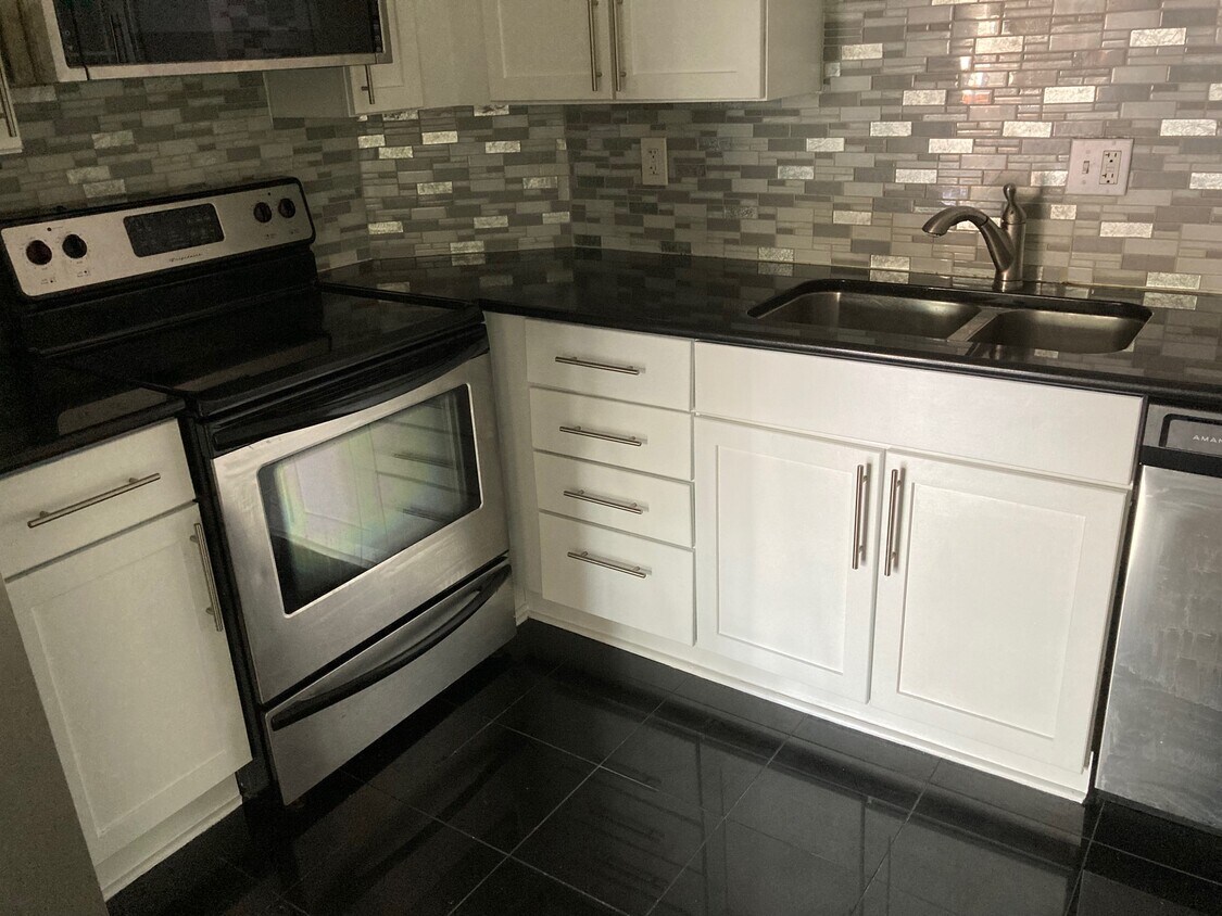 Foto principal - 4428 Jarboe St