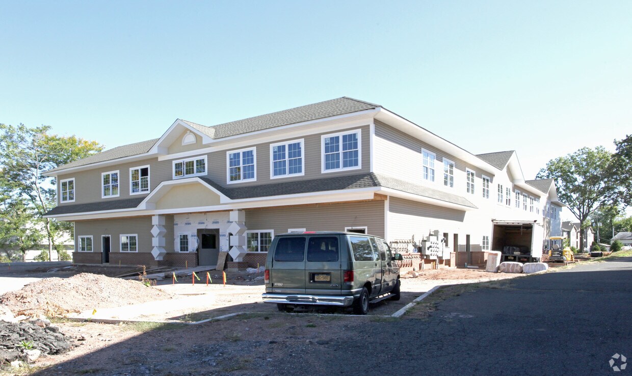 414 Rahway Ave, Woodbridge, NJ 07095 Apartments in Woodbridge, NJ