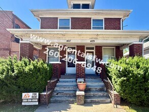 Building Photo - 407 High St