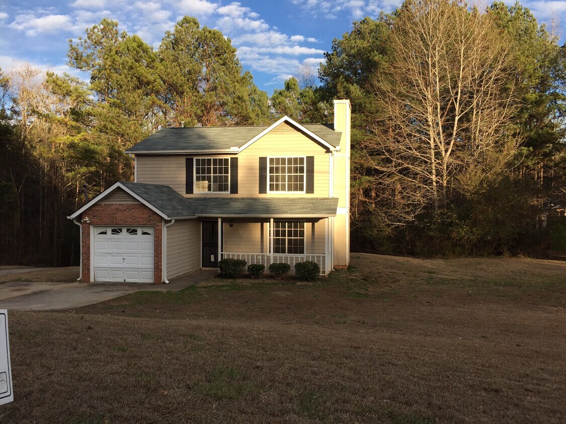 Foto principal - 5709 Rock Rd