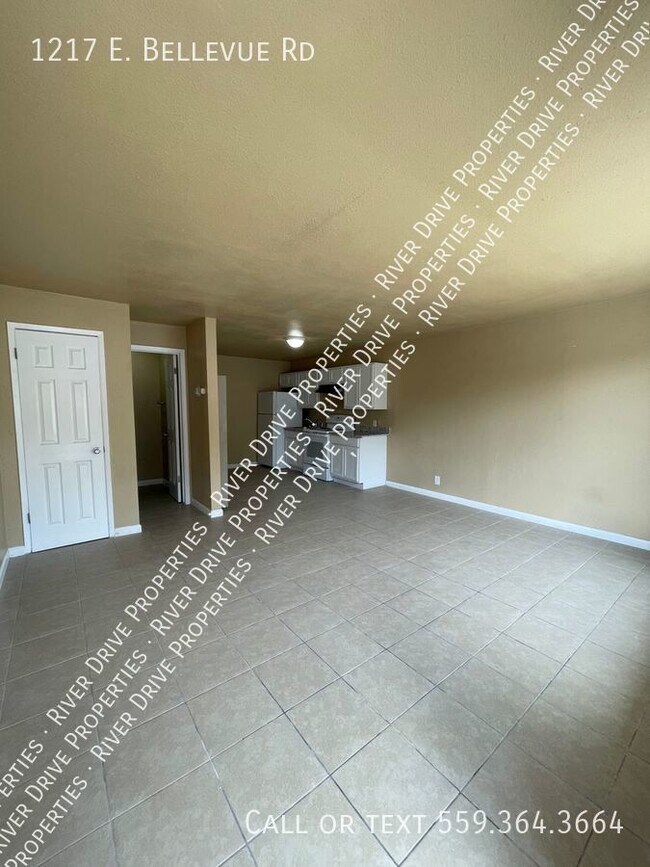 1217 E Bellevue Rd, Atwater, CA 95301 Room for Rent in Atwater, CA
