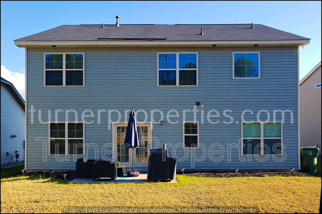 Building Photo - 235 Meadow Springs Dr