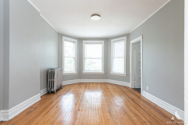 Foto del edificio - 1229 E 71st St