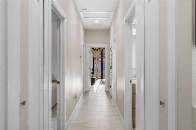 Foto del edificio - 4108 N Thatcher Ave