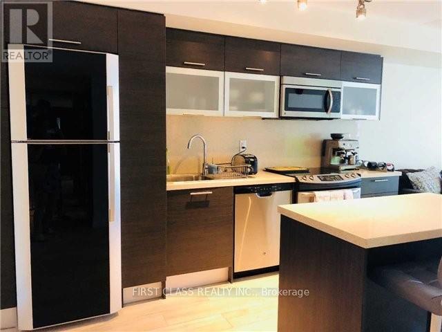 Photo du bâtiment - 386-2386 Yonge St