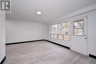 Building Photo - 528 Sunnydale Pl