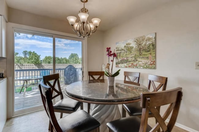 Foto del edificio - 2080 Orchard Ln