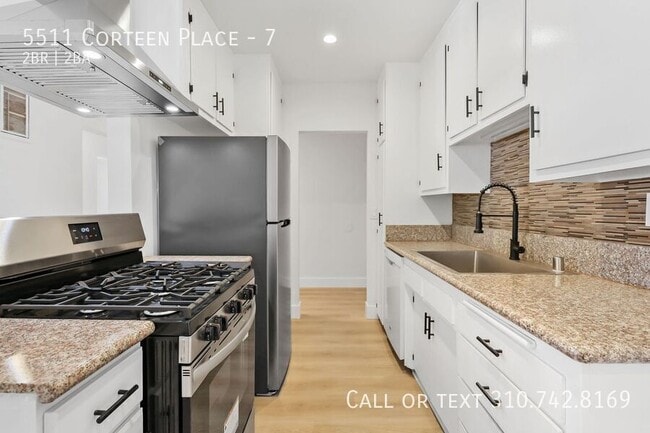 Building Photo - 5511 Corteen Pl