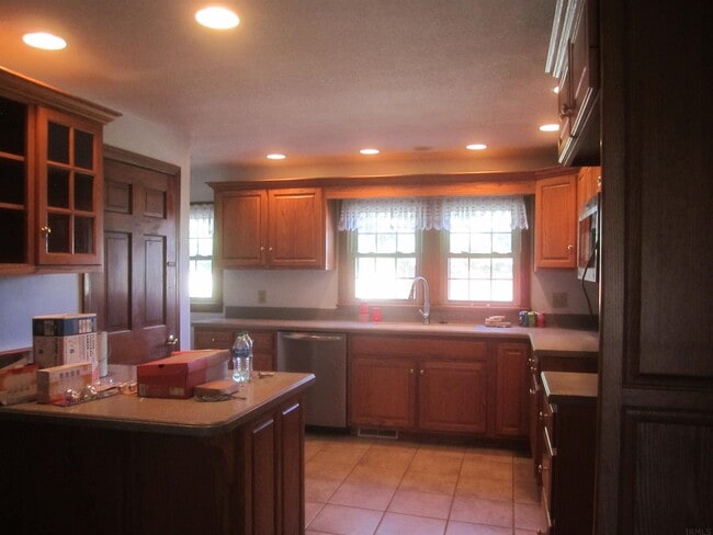 Building Photo - 26219 Notestine Rd