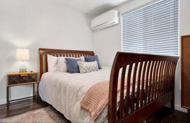 Foto del edificio - 838 Grange St