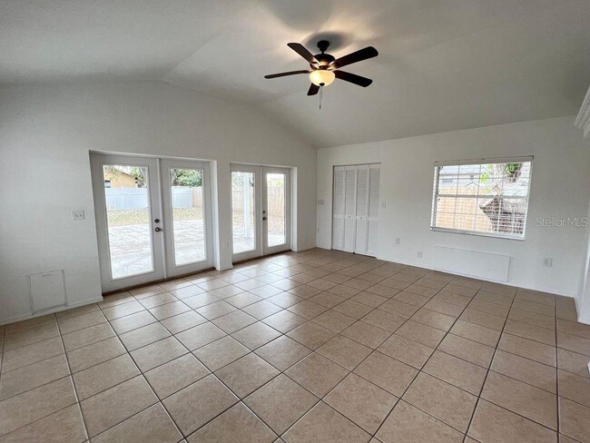 Building Photo - 2773 Cypress Dr