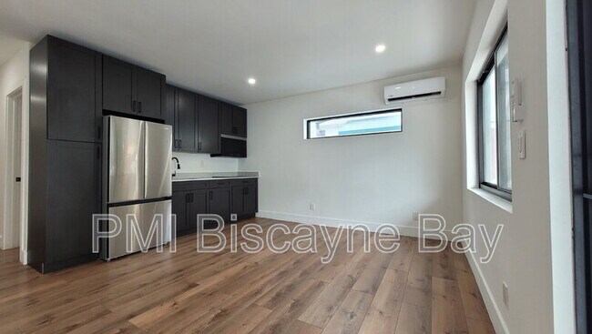 Foto del edificio - 419 78th St