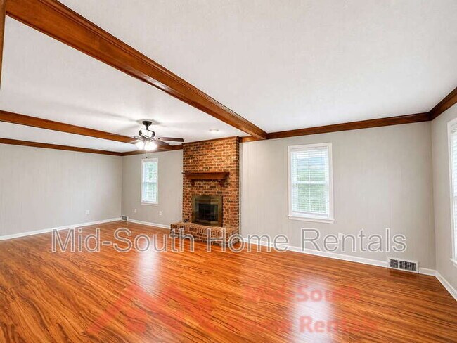 Foto del edificio - 6934 Wynterhall Dr