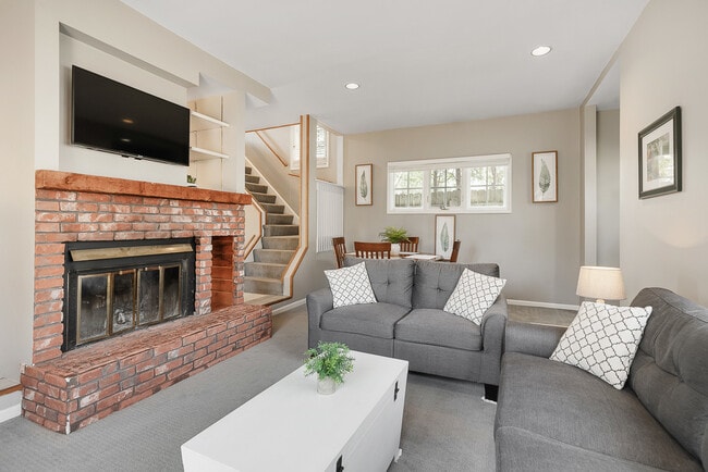 Foto del edificio - 515 Maple Ave