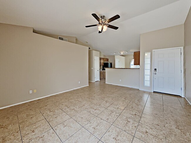 Building Photo - 5309 S 27th Dr