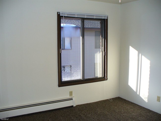 Foto del edificio - 1720 E Longview Dr