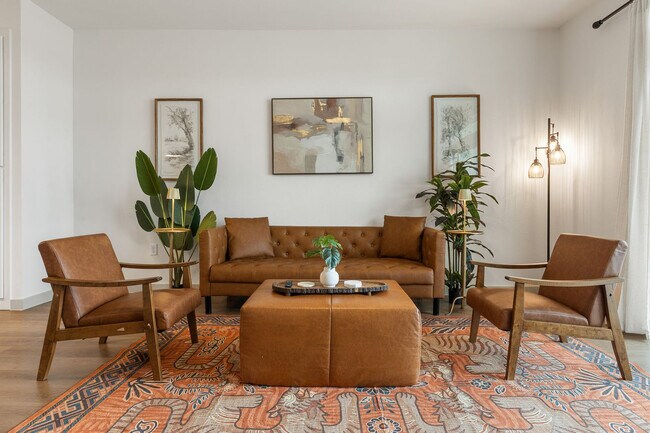 Foto del edificio - 1301 Leah Ave