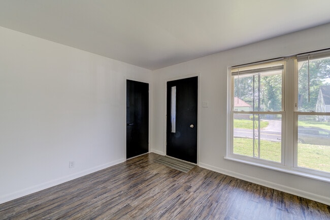 Building Photo - 12015 Larimore Rd
