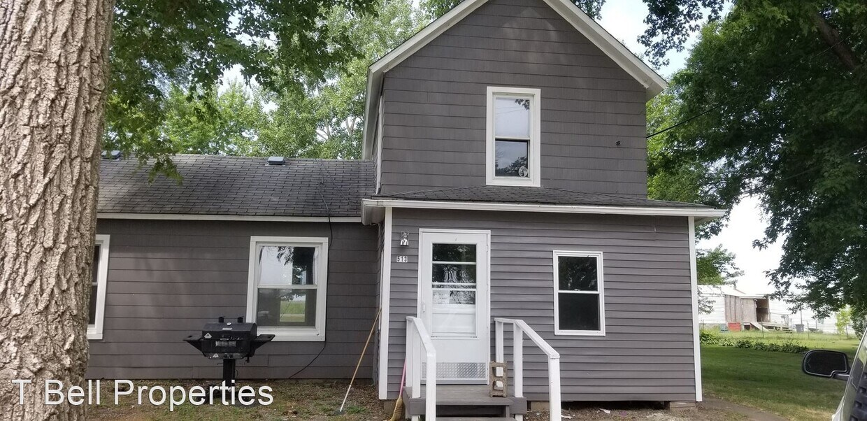 Primary Photo - 3 br, 1 bath House - 513 Burlington St.