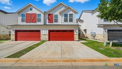 Building Photo - 223 Sapphire Dr