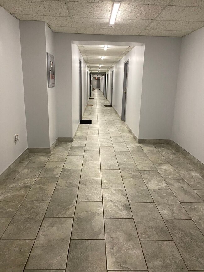 Foto del edificio - 2 Bedroom 2 Bathroom Unit @ Park Circle