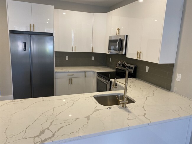 Foto del edificio - 32 Norwood St