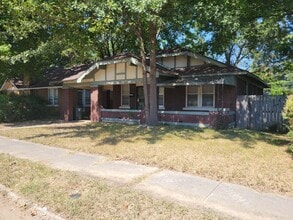 Building Photo - 2410 Broad Ave