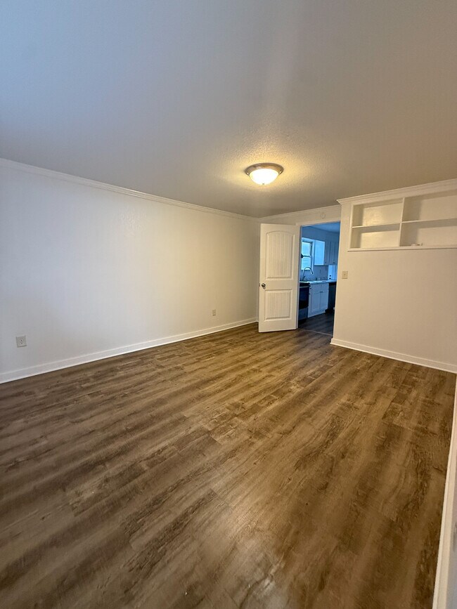 Foto del edificio - 517 Woodward Ave