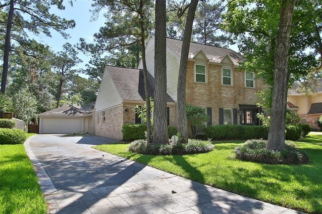 Building Photo - 16150 Hexham Dr