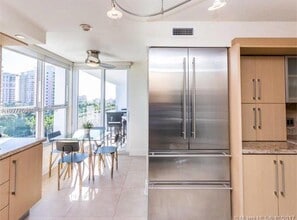 Building Photo - 607 Ocean Dr