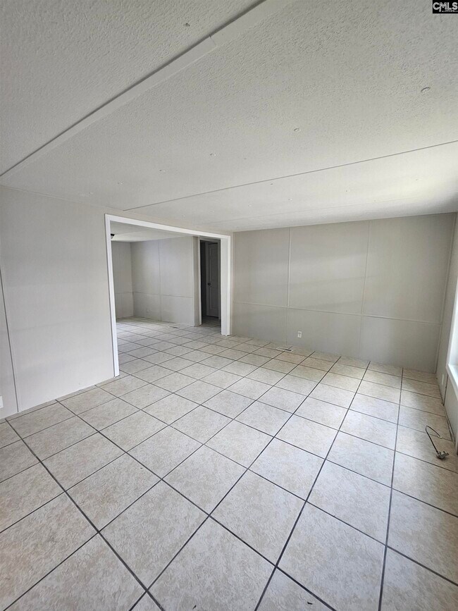 Foto del edificio - 3118 Dudley Rd