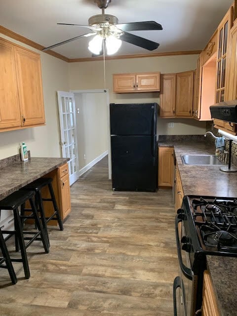 Cocina - 693 Columbus Ave